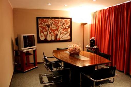 фото отеля Howard Johnson Hotel San Pedro