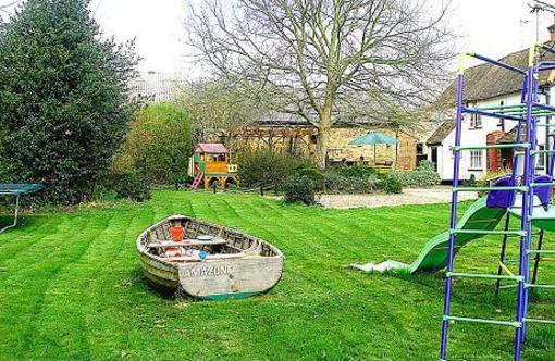 фото отеля Sheephouse Manor Maidenhead