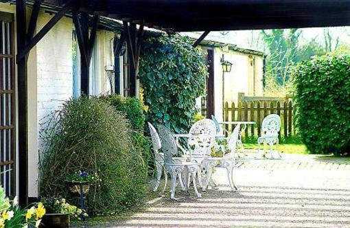 фото отеля Sheephouse Manor Maidenhead