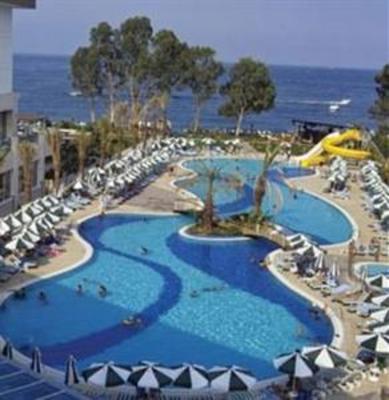 фото отеля The Maxim Resort