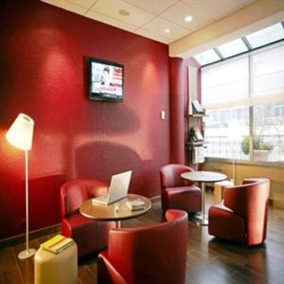 фото отеля Campanile Hotel Saint-Quentin-en-Yvelines
