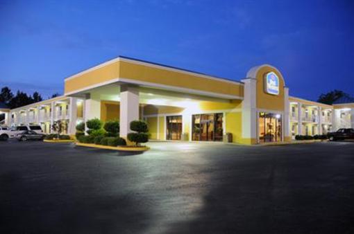 фото отеля BEST WESTERN of Walterboro