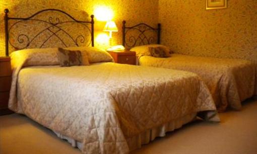 фото отеля Kirklee Hotel