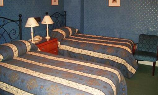 фото отеля Kirklee Hotel