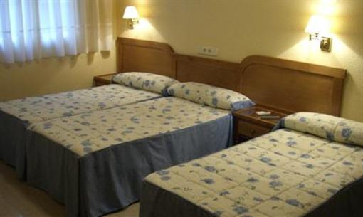 фото отеля Hostal Benamar