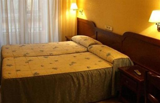 фото отеля Hostal Benamar