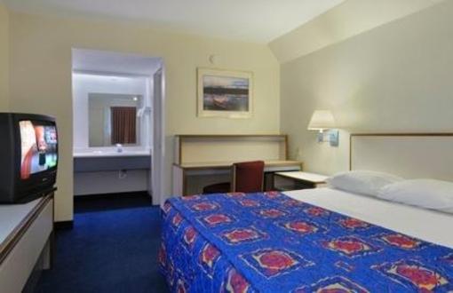 фото отеля Red Roof Inn Austin North