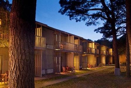 фото отеля Refuge Inn