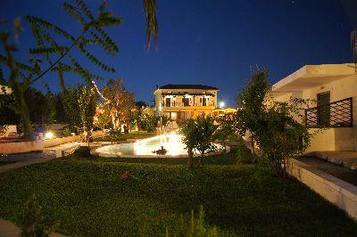 фото отеля Holiday House Hotel Skiathos