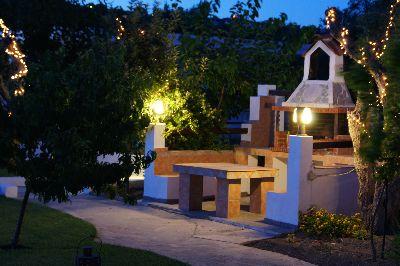 фото отеля Holiday House Hotel Skiathos
