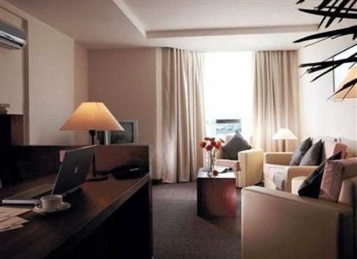 фото отеля The Krystal Suites