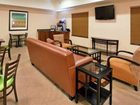 фото отеля Holiday Inn Express Hotel & Suites Topeka North