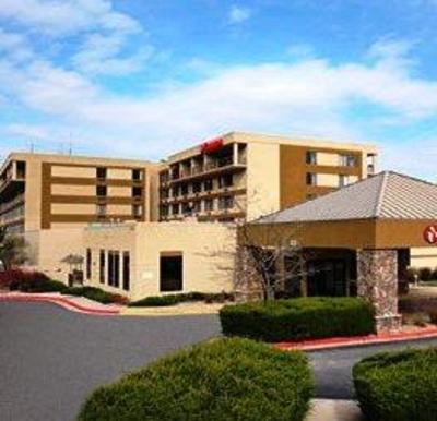 фото отеля Ramada Hotel & Suites Englewood/Denver South