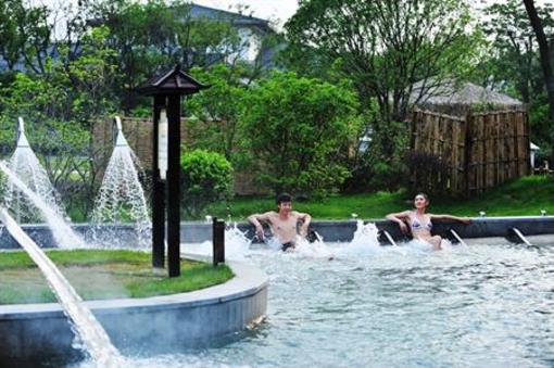фото отеля Slender West Lake Tianmu Spring Resort