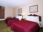 фото отеля Quality Inn & Suites Warren (Michigan)
