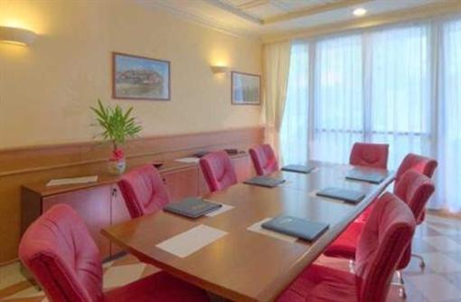 фото отеля Hotel 3 Querce