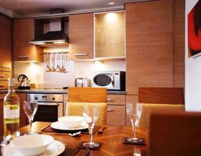 фото отеля Premier Apartments Newcastle
