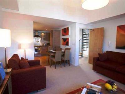 фото отеля Premier Apartments Newcastle