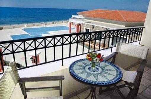 фото отеля Euroxenia Messina Mare