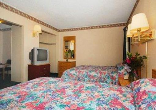 фото отеля Rodeway Inn & Suites Rehoboth Beach