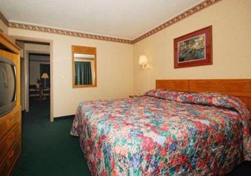 фото отеля Rodeway Inn & Suites Rehoboth Beach