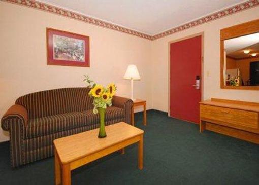 фото отеля Rodeway Inn & Suites Rehoboth Beach