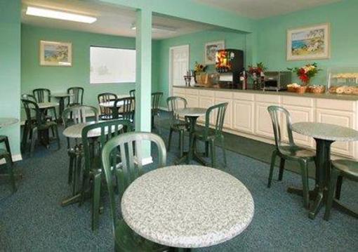 фото отеля Rodeway Inn & Suites Rehoboth Beach