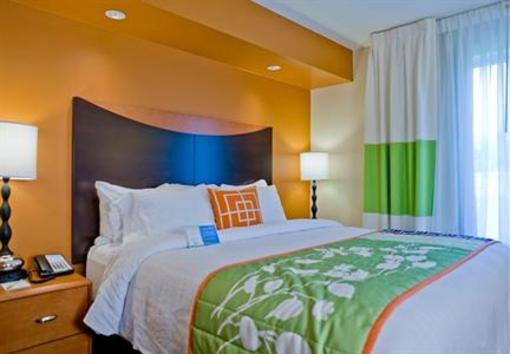 фото отеля Fairfield Inn & Suites Columbus (Mississippi)