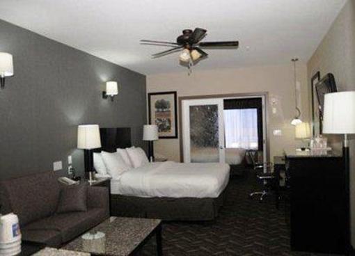 фото отеля Comfort Inn and Suites Fort Saskatchewan