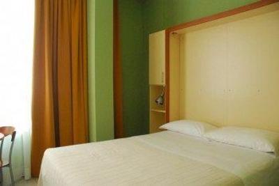 фото отеля Aparthotel Navigli