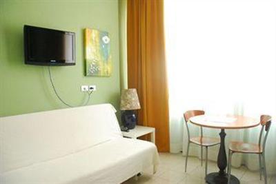 фото отеля Aparthotel Navigli