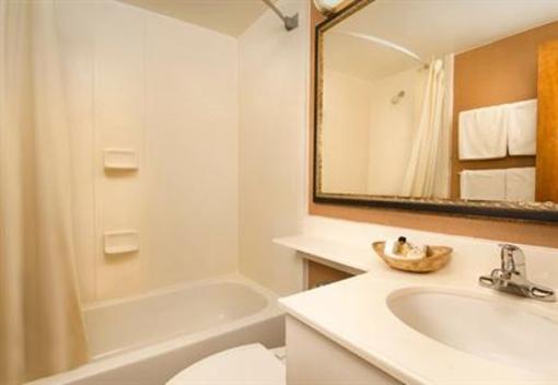 фото отеля American Inn of Bethesda