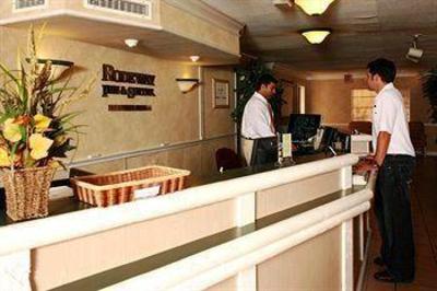 фото отеля Rodeway Inn and Suites Little Rock