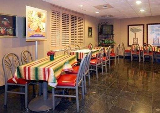 фото отеля Sleep Inn Columbus