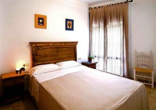 фото отеля Villa Petrix Apartamentos