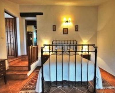 фото отеля Cortijo Las Monjas Apartamentos Rurales Periana