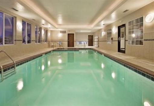 фото отеля Holiday Inn Express Hotel & Suites Pittsburg