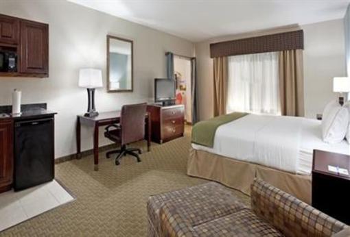 фото отеля Holiday Inn Express Hotel & Suites Pittsburg