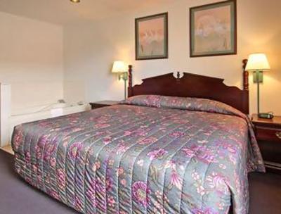 фото отеля BEST WESTERN PLUS Lake Front Hotel