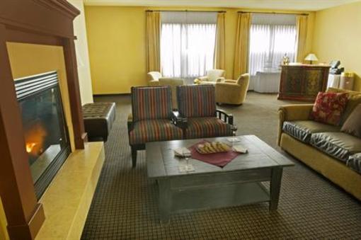 фото отеля BEST WESTERN PLUS Landing Hotel, Restaurant & Pub