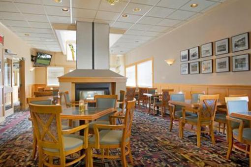 фото отеля BEST WESTERN PLUS Landing Hotel, Restaurant & Pub