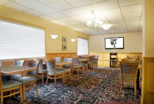 фото отеля BEST WESTERN PLUS Landing Hotel, Restaurant & Pub