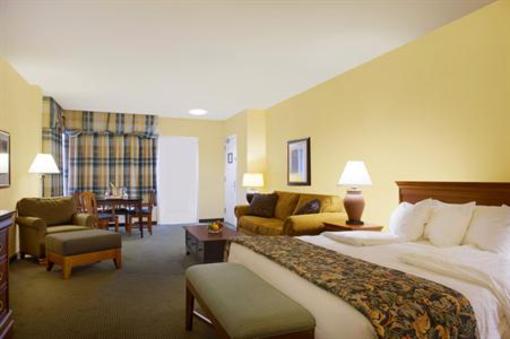 фото отеля BEST WESTERN PLUS Landing Hotel, Restaurant & Pub