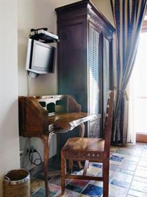 фото отеля Casa Mira Napoli