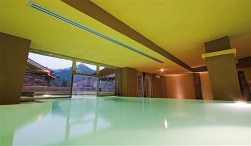фото отеля Arnica Mountain Hotel