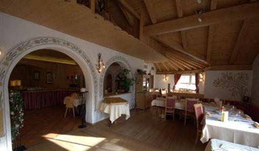 фото отеля Arnica Mountain Hotel