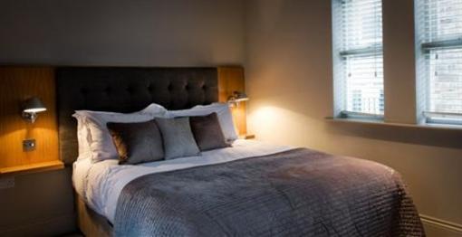 фото отеля The Lawrance Luxury Apartments One York Road Harrogate