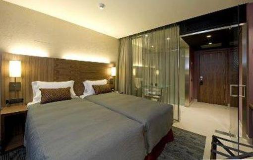 фото отеля Rafaelhoteles Badalona