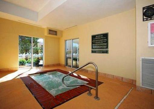 фото отеля Comfort Suites Goodlettsville