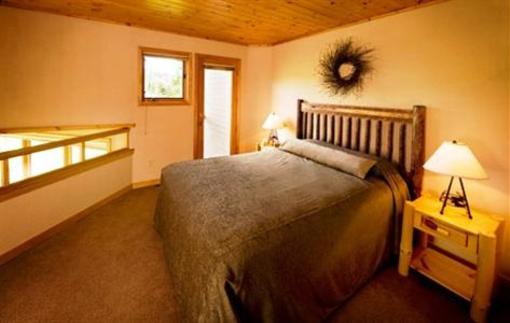 фото отеля Caribou Highlands Lodge